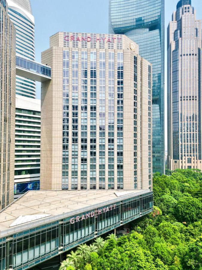 Отель Grand Hyatt Гуанчжоу Экстерьер фото